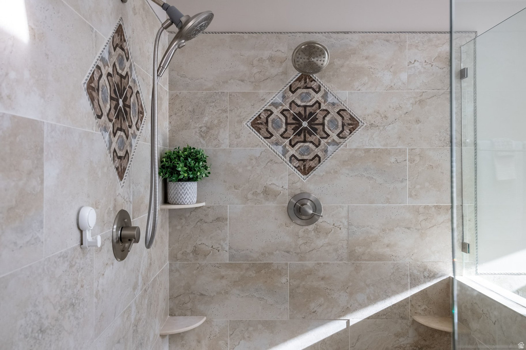 2676 E HILL CLIMB CIR Sandy, UT 84092