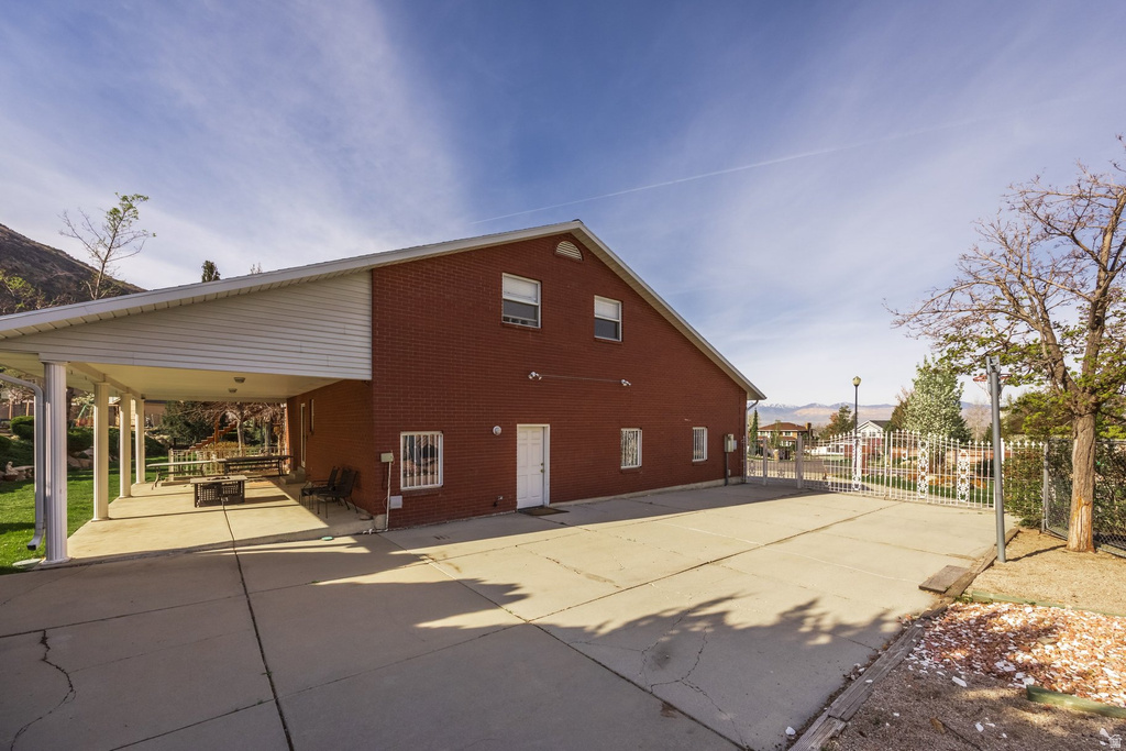 2676 E HILL CLIMB CIR Sandy, UT 84092