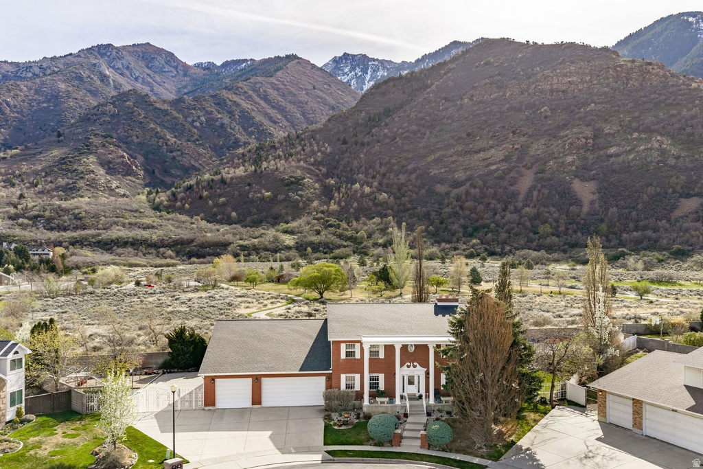 2676 E HILL CLIMB CIR Sandy, UT 84092