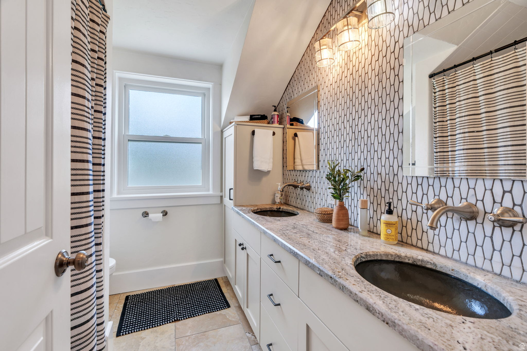 11056 N MANOR DR Highland, UT 84003