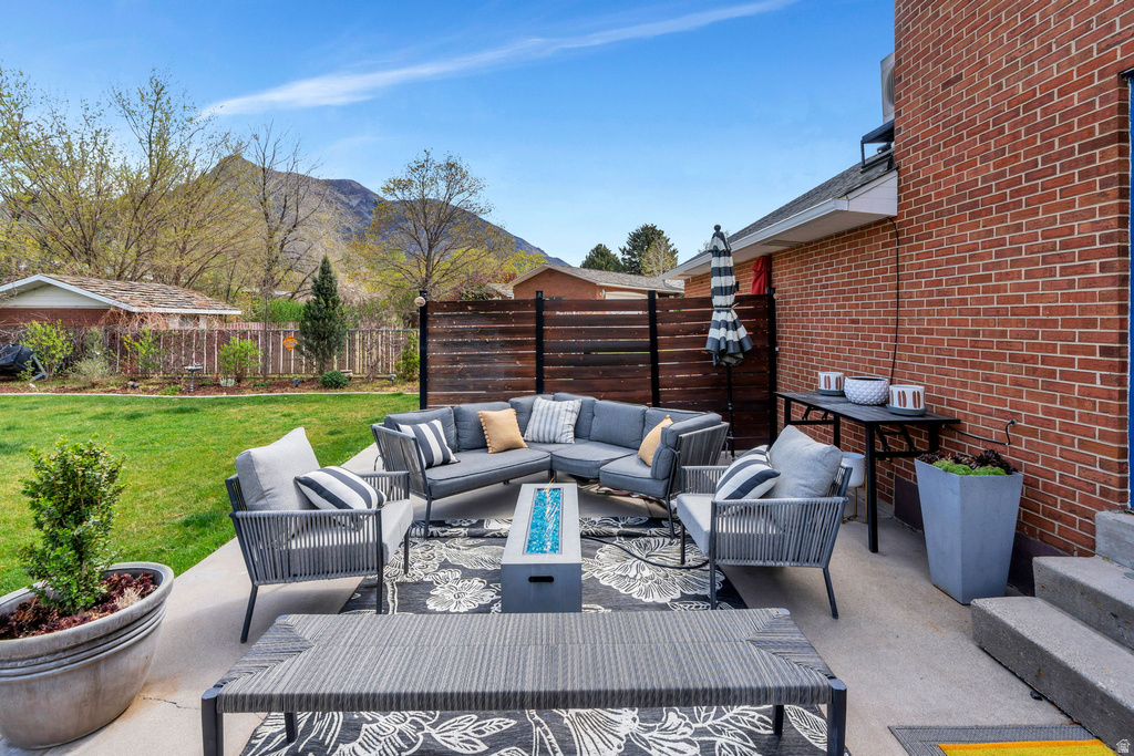 11056 N MANOR DR Highland, UT 84003