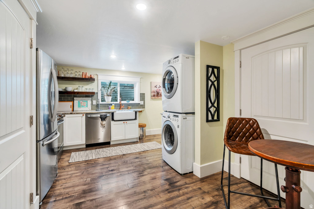 11056 N MANOR DR Highland, UT 84003