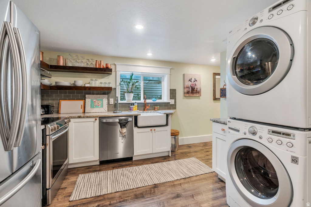 11056 N MANOR DR Highland, UT 84003