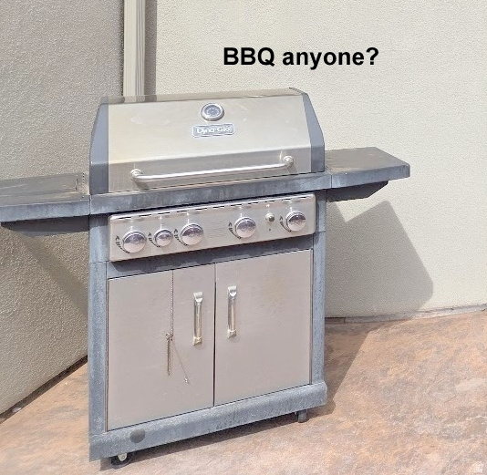 10 DESERT WIND DR Moab, UT 84532