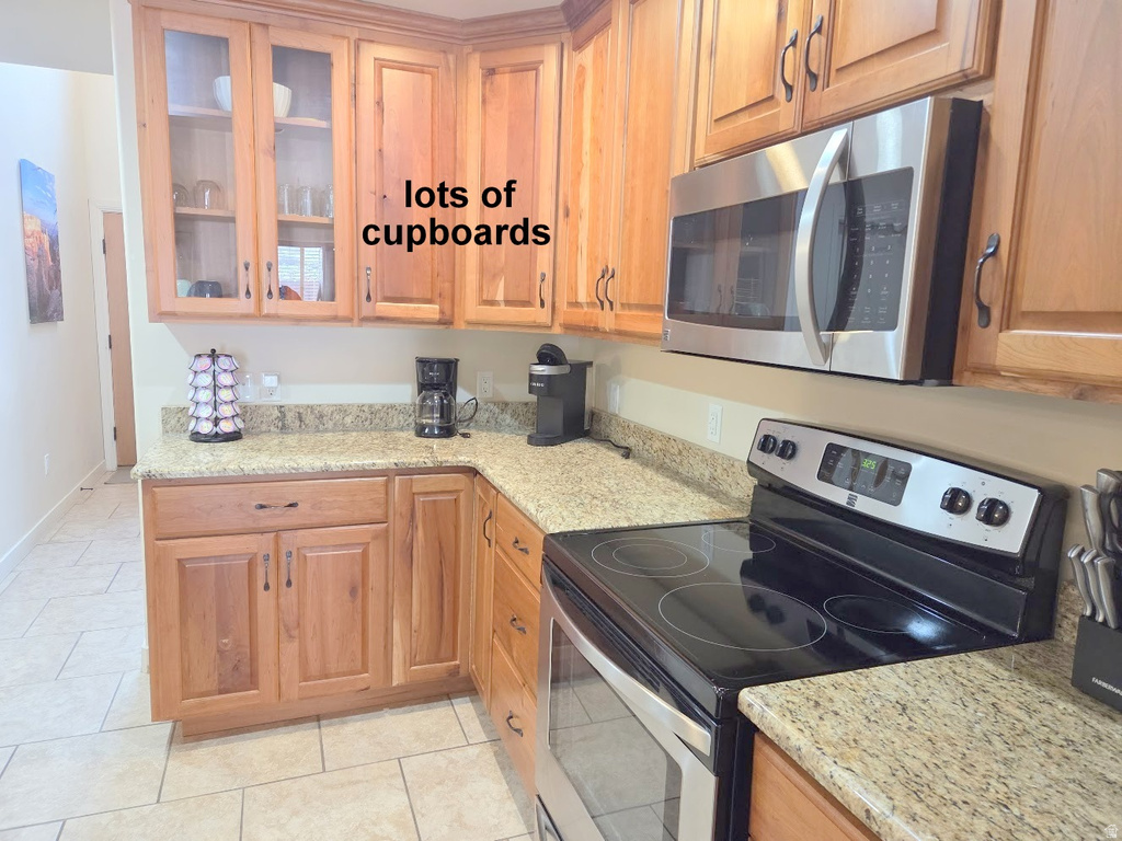 10 DESERT WIND DR Moab, UT 84532