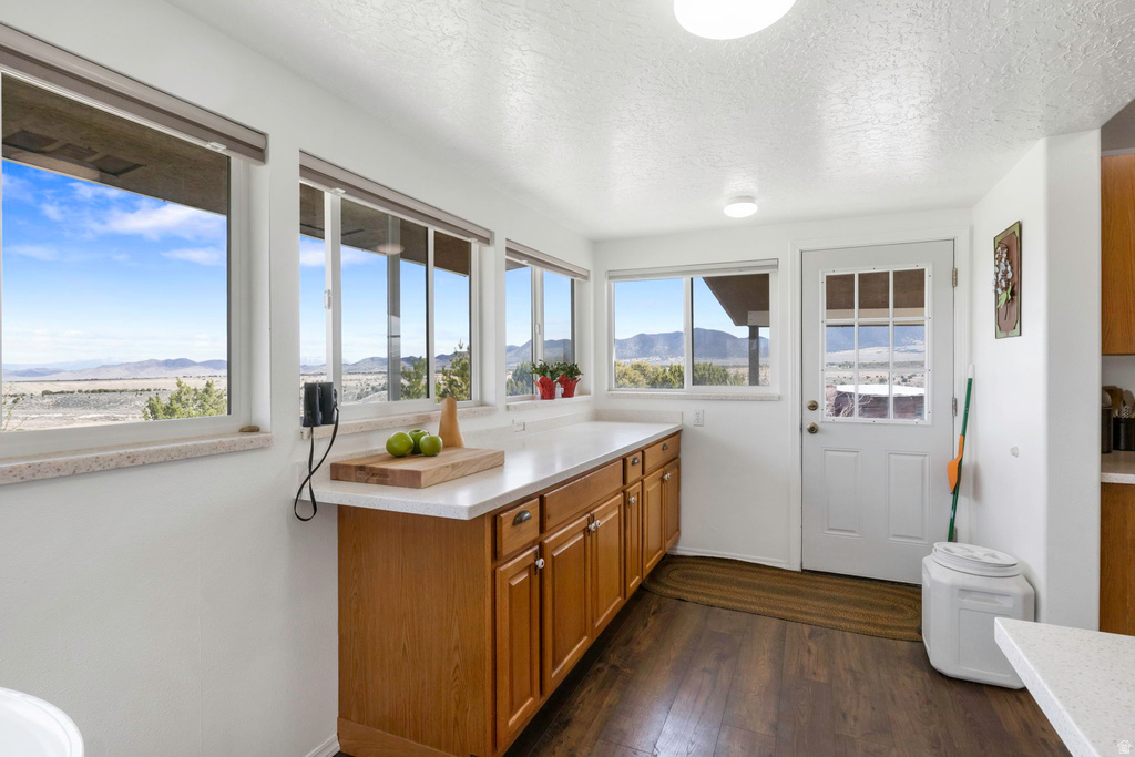 1933 S LEE LN Vernon, UT 84080