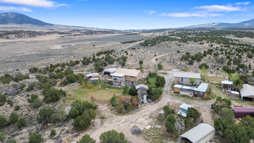 1933 S LEE LN Vernon, UT 84080