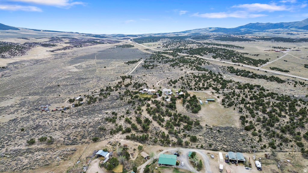 1933 S LEE LN Vernon, UT 84080