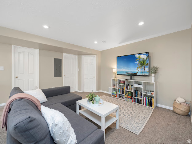 341 W 600 N Lindon, UT 84042