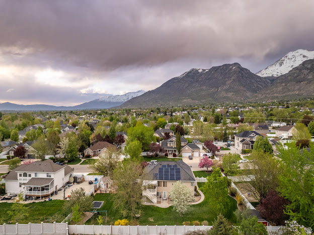 341 W 600 N Lindon, UT 84042