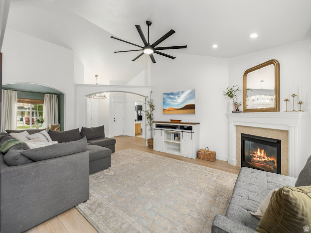 341 W 600 N Lindon, UT 84042