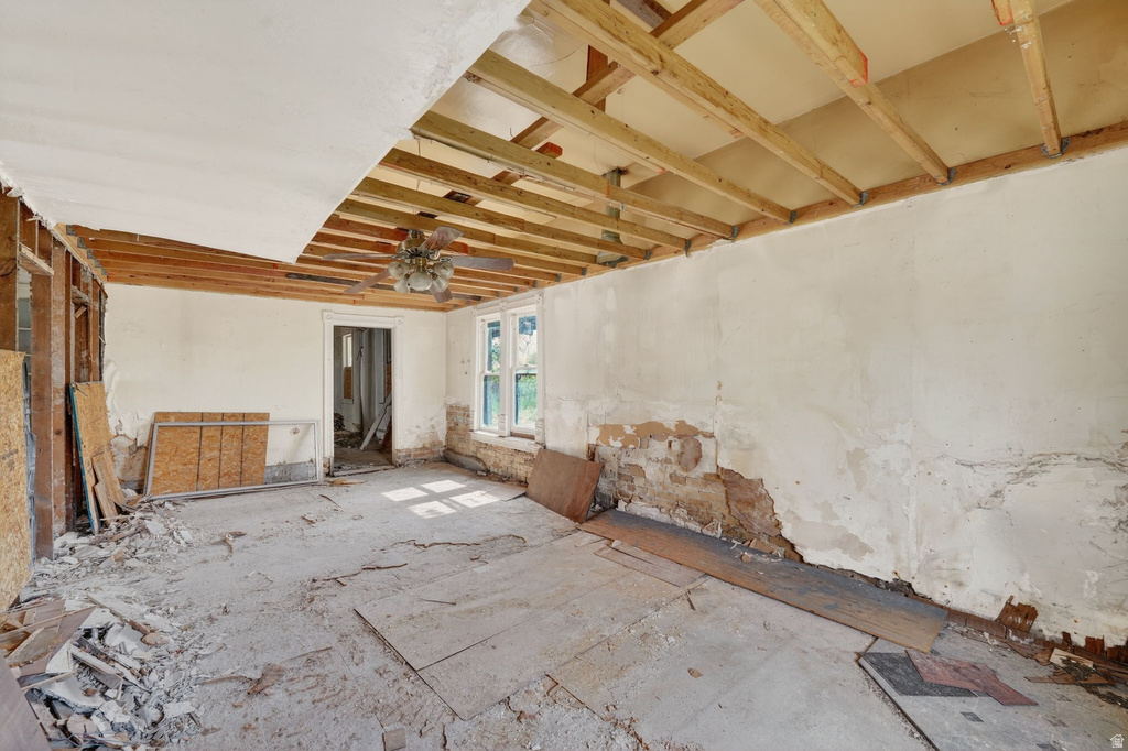 919 S 1400 W Salt Lake City, UT 84104