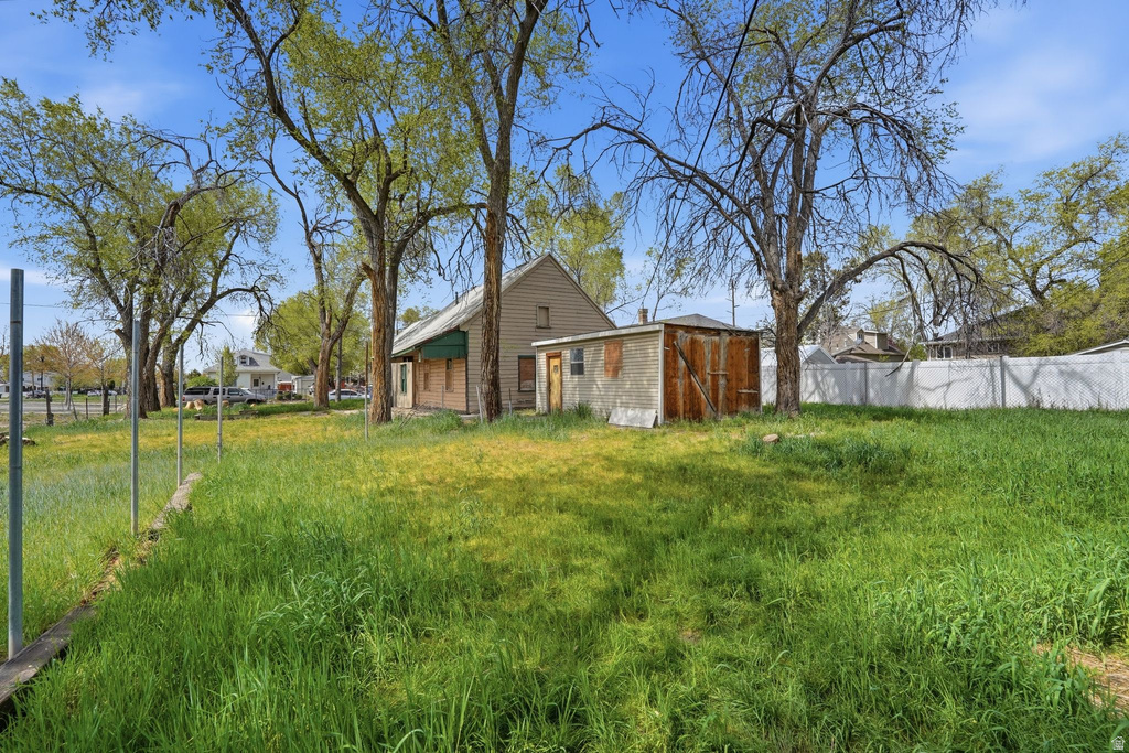 919 S 1400 W Salt Lake City, UT 84104