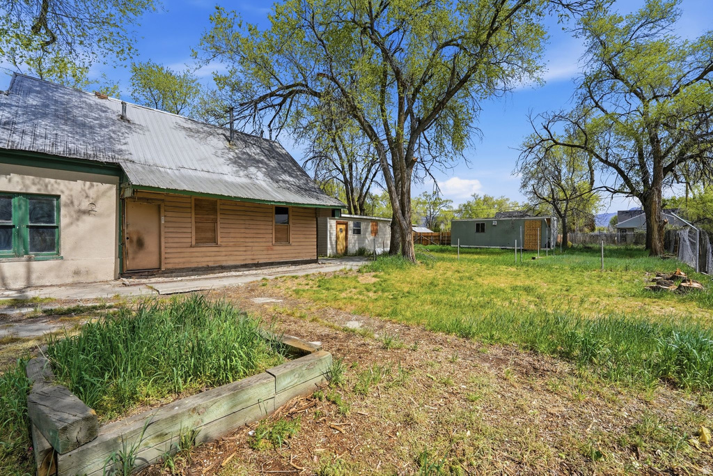 919 S 1400 W Salt Lake City, UT 84104