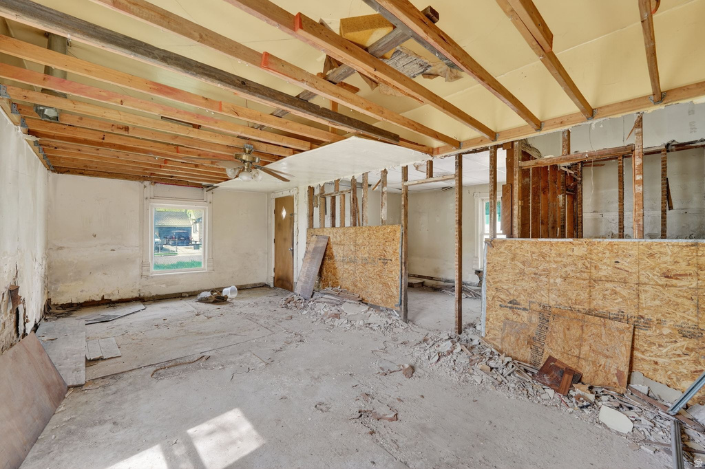 919 S 1400 W Salt Lake City, UT 84104