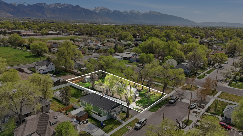 919 S 1400 W Salt Lake City, UT 84104