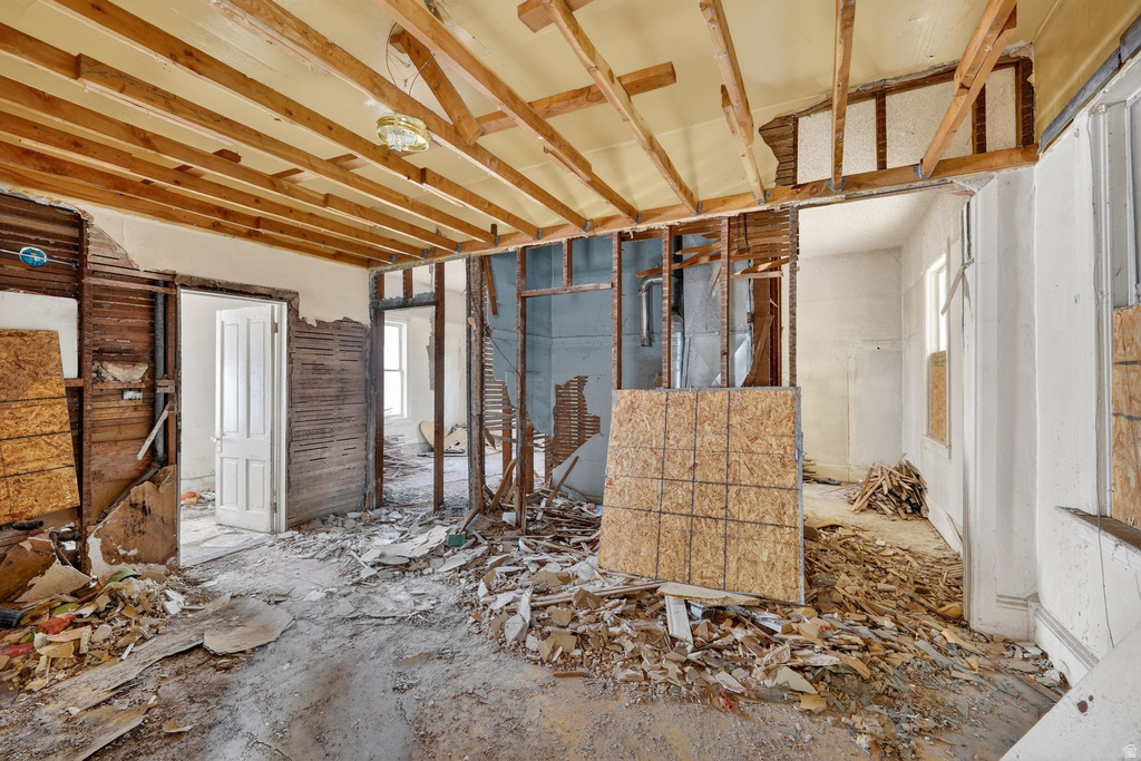 919 S 1400 W Salt Lake City, UT 84104