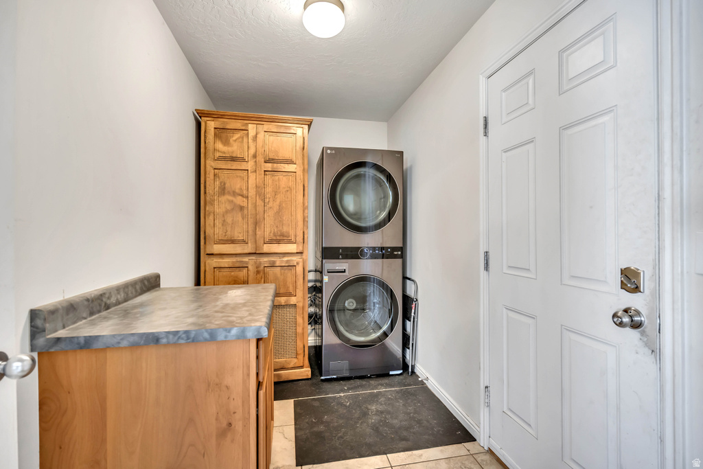 2882 S ADAM HILL WAY Magna, UT 84044