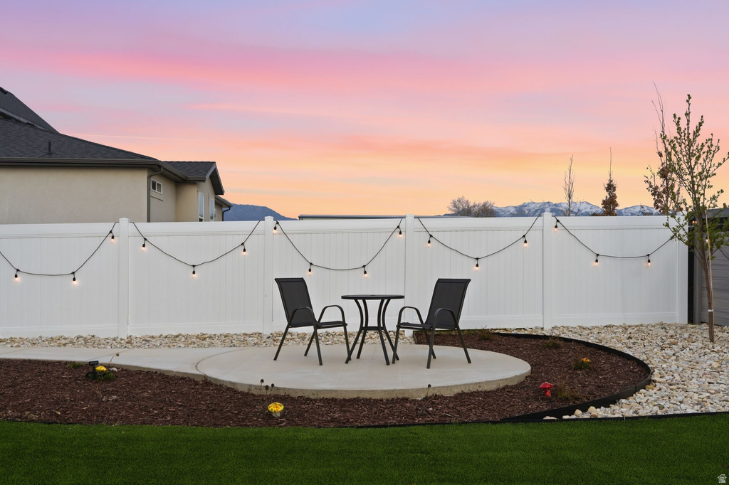 3233 W 2500 N Clinton, UT 84015