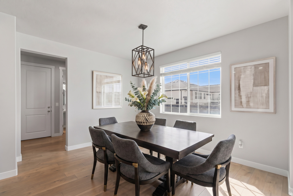 3233 W 2500 N Clinton, UT 84015