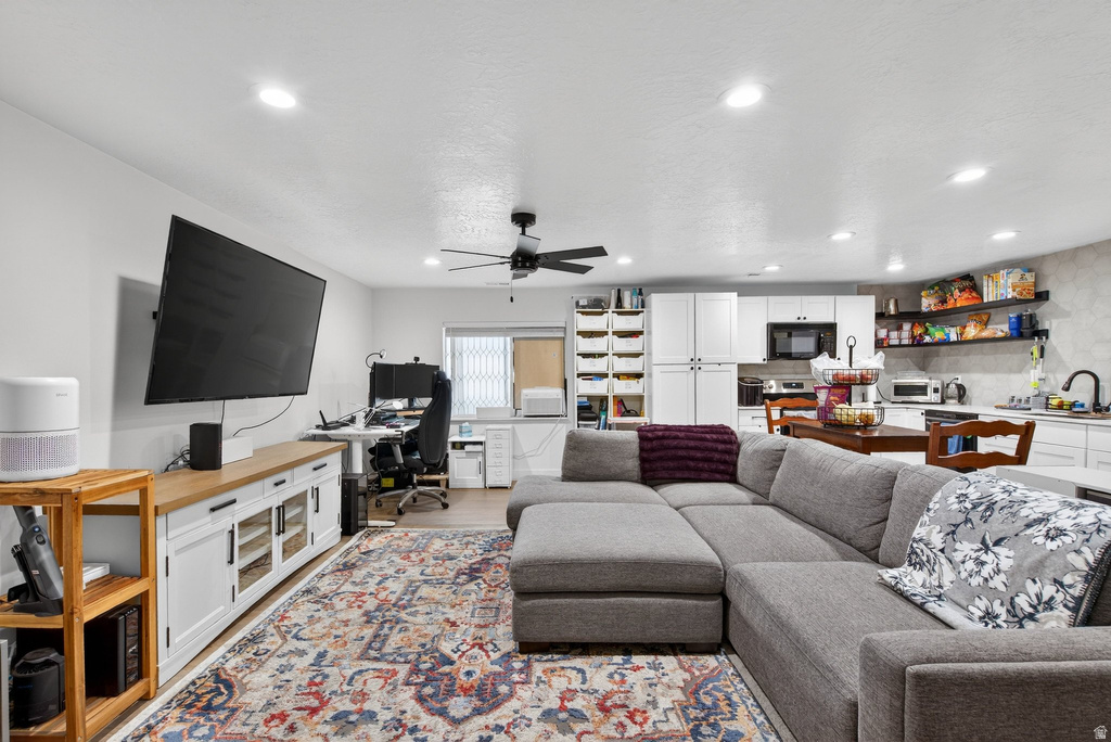 893 N 1580 E Lehi, UT 84043