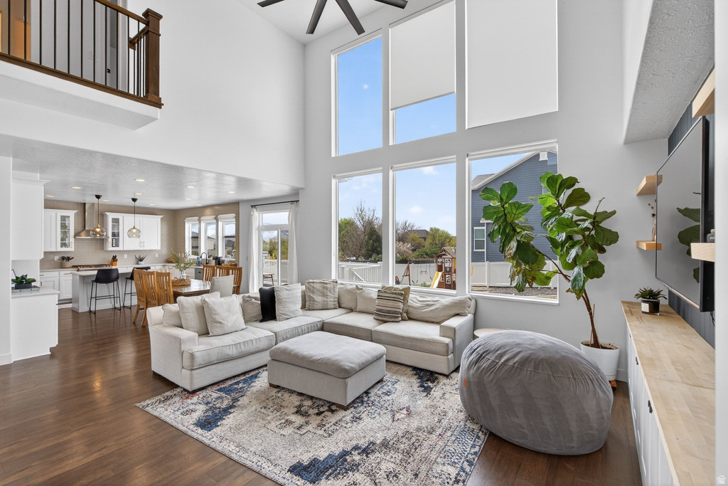 893 N 1580 E Lehi, UT 84043