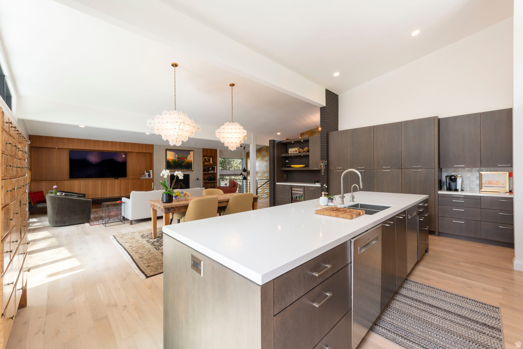 2250 E 1700 S Salt Lake City, UT 84108