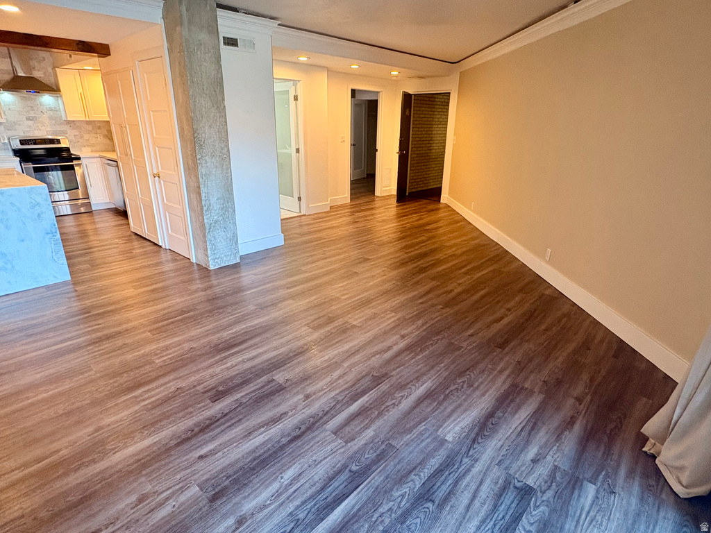 900 S DONNER WAY #105 Salt Lake City, UT 84108