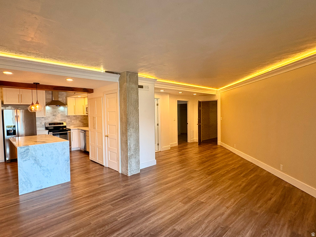 900 S DONNER WAY #105 Salt Lake City, UT 84108