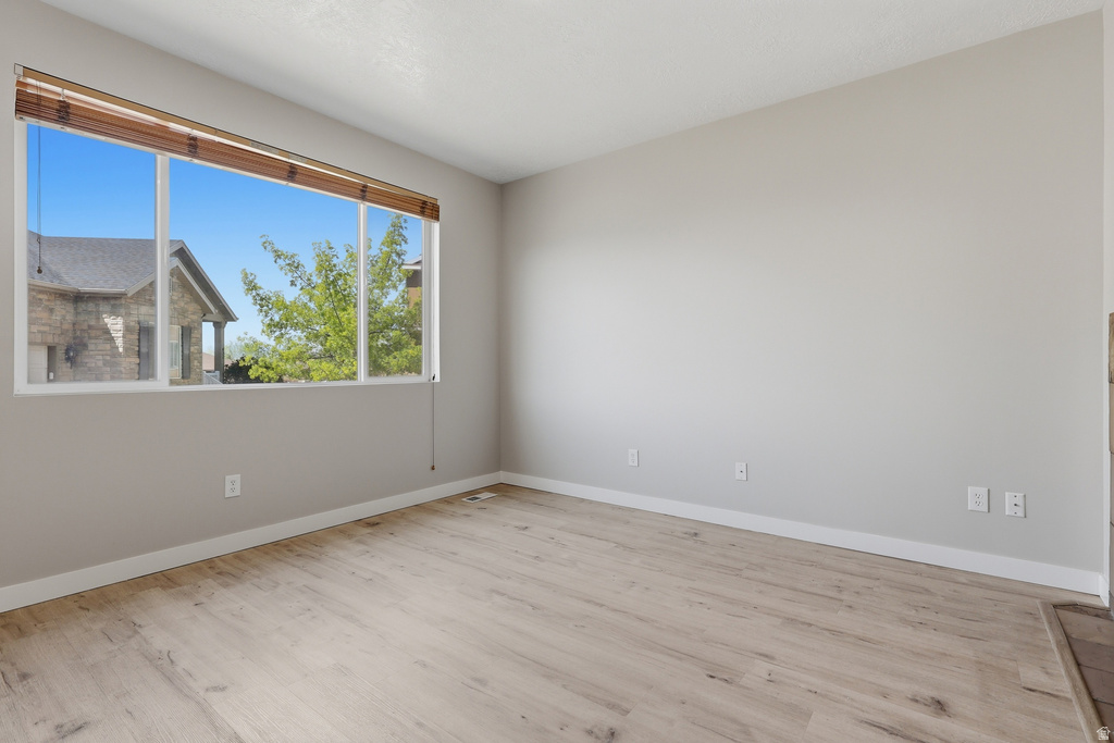 449 E APPLE BLOSSOM DR Pleasant Grove, UT 84062