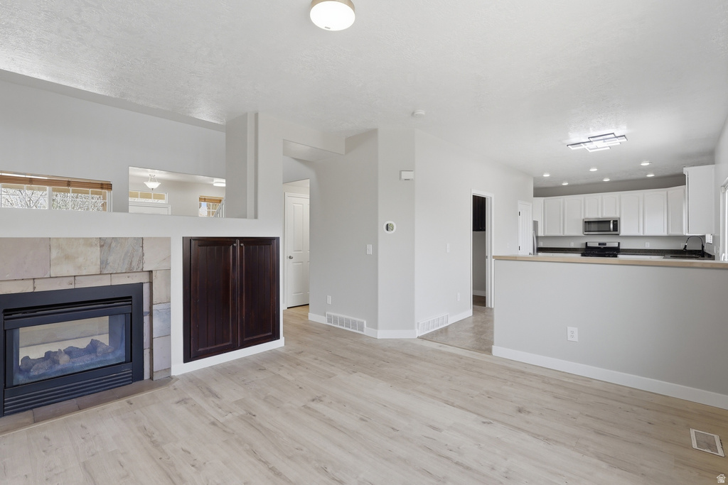 449 E APPLE BLOSSOM DR Pleasant Grove, UT 84062