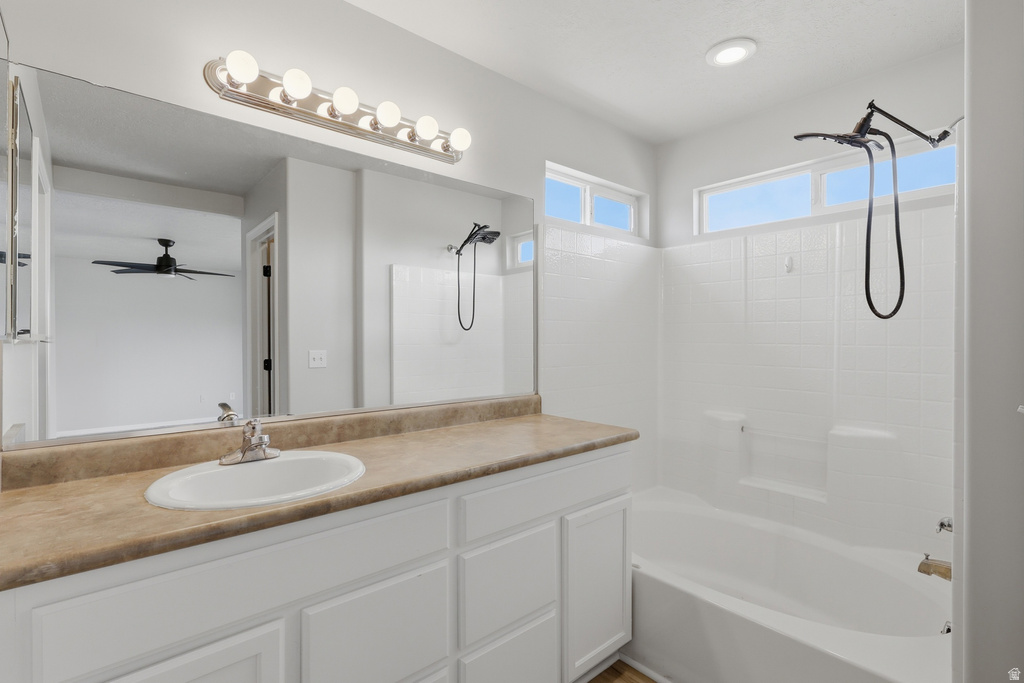 449 E APPLE BLOSSOM DR Pleasant Grove, UT 84062