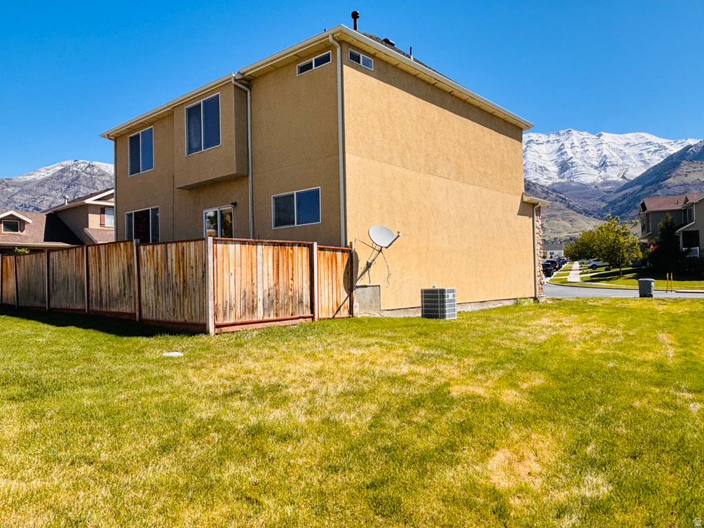 449 E APPLE BLOSSOM DR Pleasant Grove, UT 84062