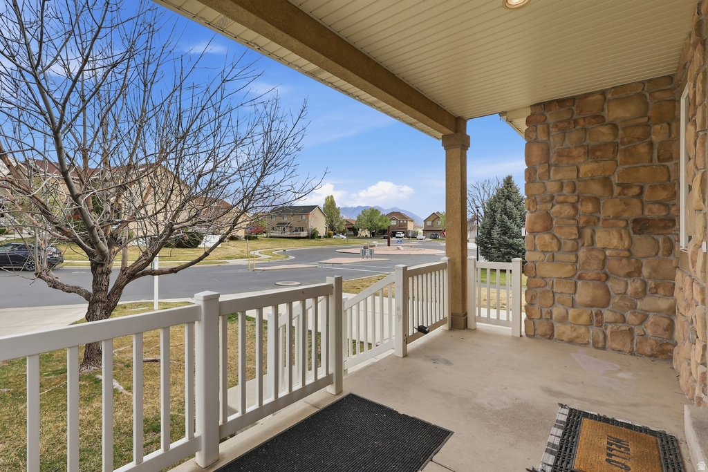 449 E APPLE BLOSSOM DR Pleasant Grove, UT 84062