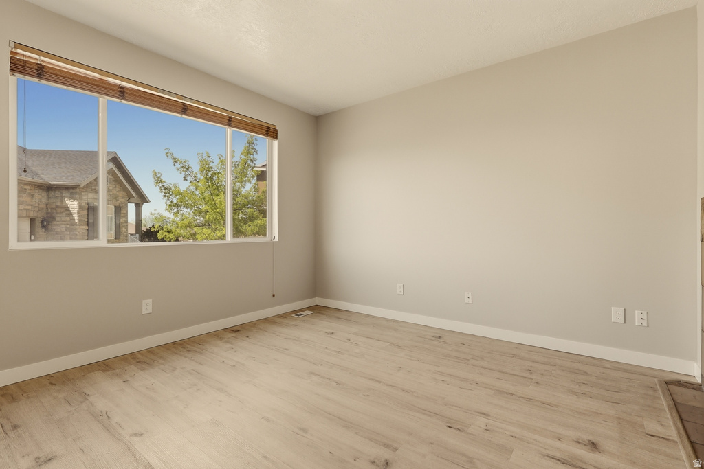 449 E APPLE BLOSSOM DR Pleasant Grove, UT 84062