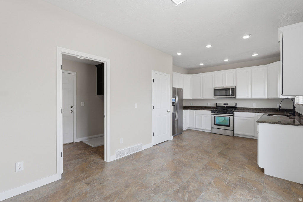 449 E APPLE BLOSSOM DR Pleasant Grove, UT 84062