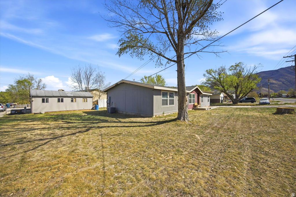 348 W 200 N Santaquin, UT 84655