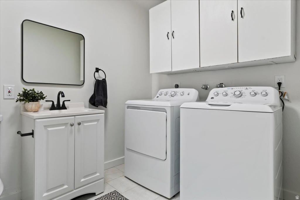 2397 E BOYES ST Holladay, UT 84117