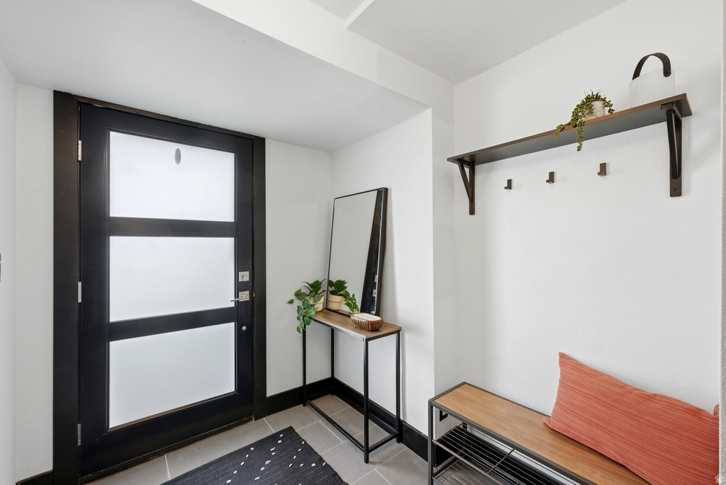 3720 E YOSEMITE DR Salt Lake City, UT 84109