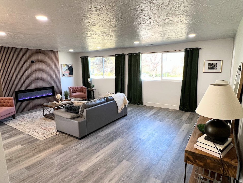 1448 E ESTRELLITA DR Sandy, UT 84093