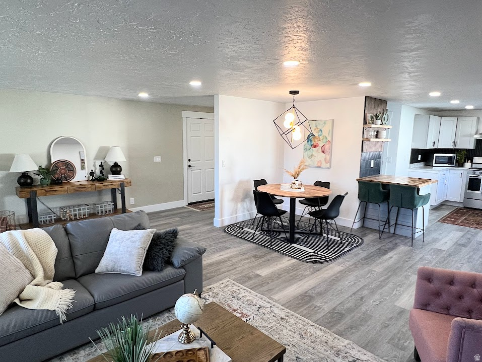 1448 E ESTRELLITA DR Sandy, UT 84093