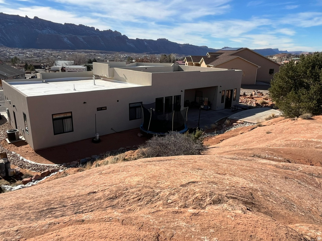 2211 CAMINO DEL CARNERO Moab, UT 84532