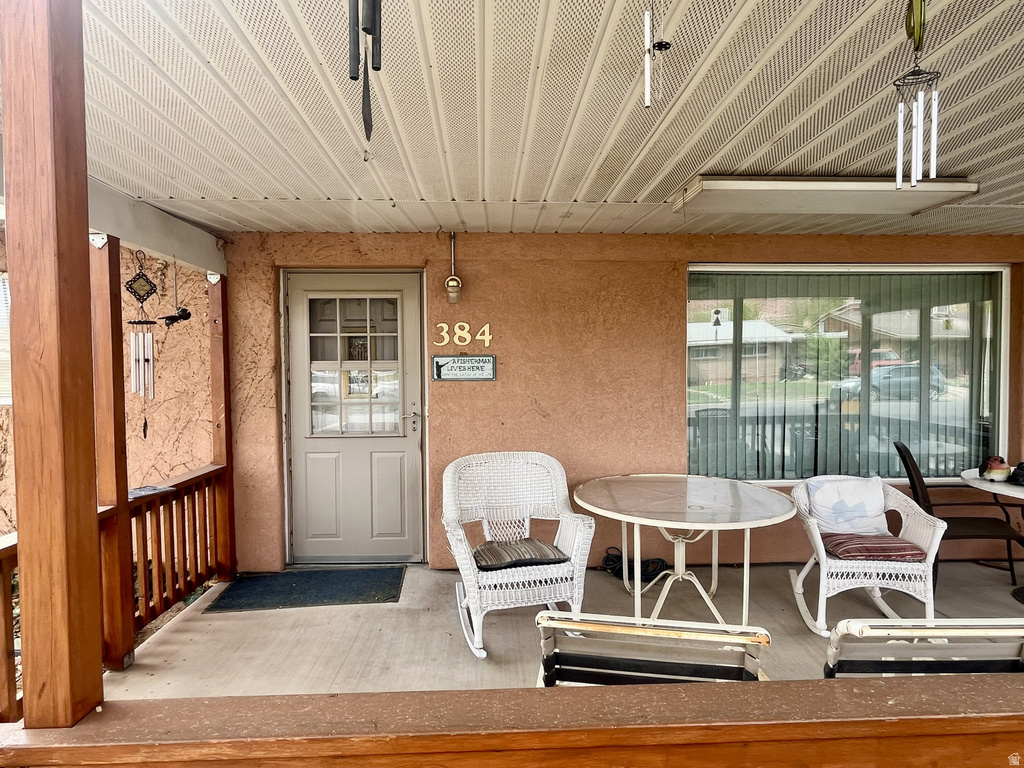 384 TUSHER ST Moab, UT 84532