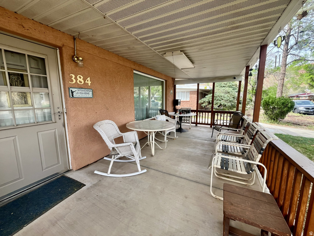 384 TUSHER ST Moab, UT 84532