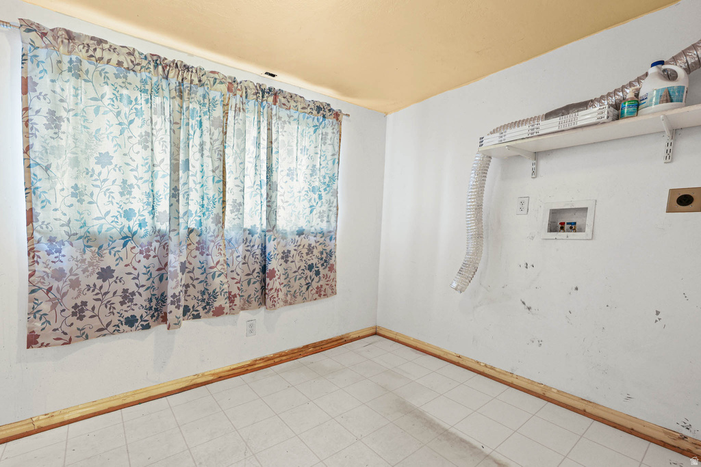 325 W PRINCETON DR Midvale, UT 84047