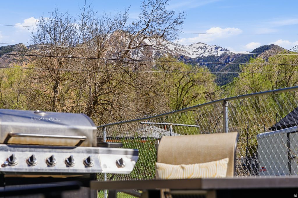 2244 JACKSON AVE Ogden, UT 84401