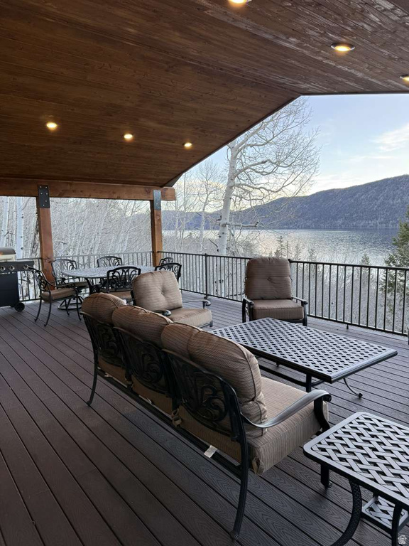 573 W LAKE VW Fish Lake, UT 84701