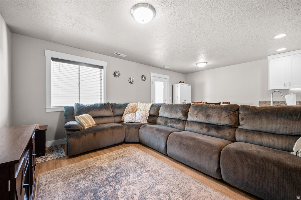 371 E 2050 N #1 North Ogden, UT 84414