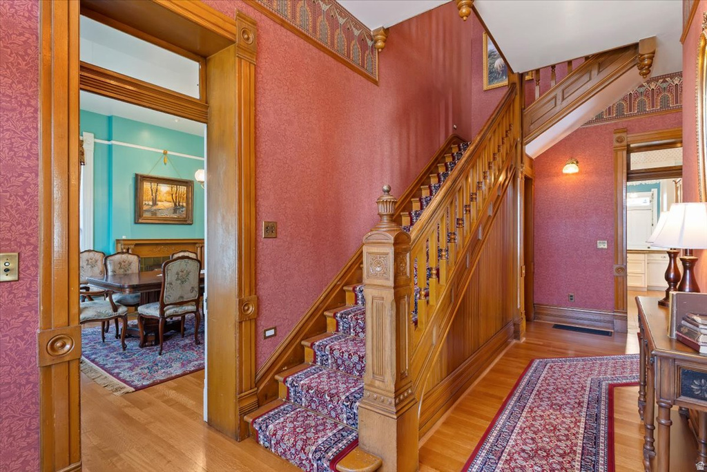 42 W CENTER ST Kaysville, UT 84037