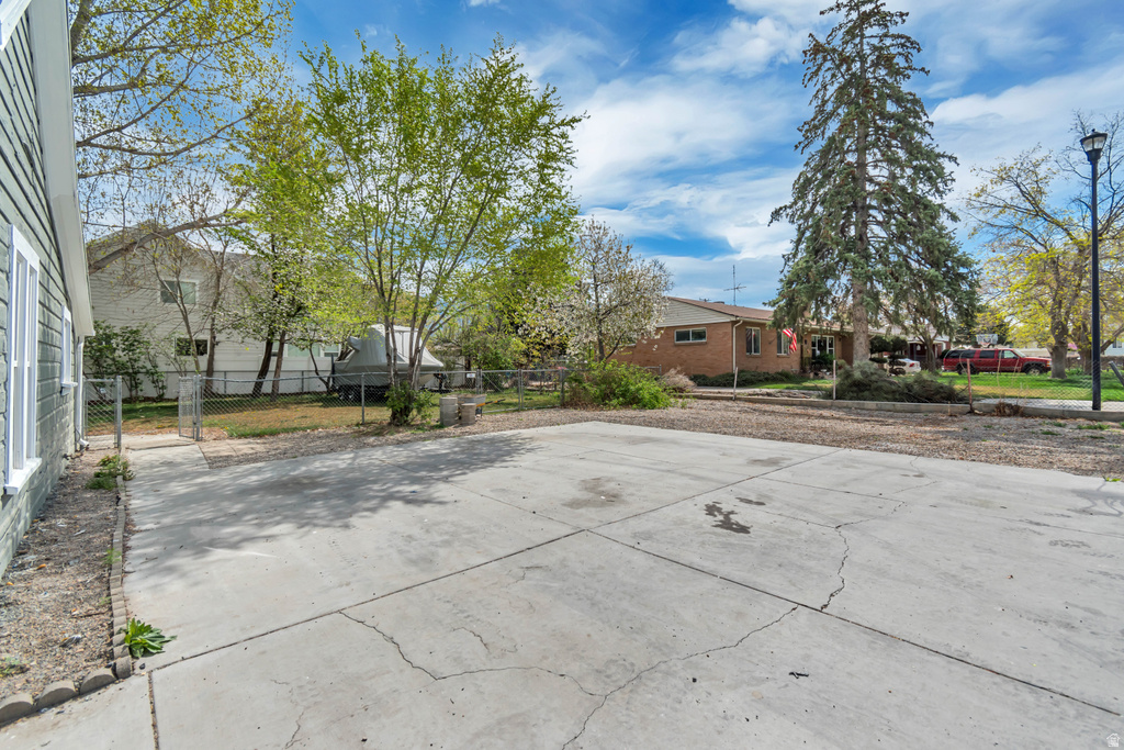8831 S 400 E Sandy, UT 84070